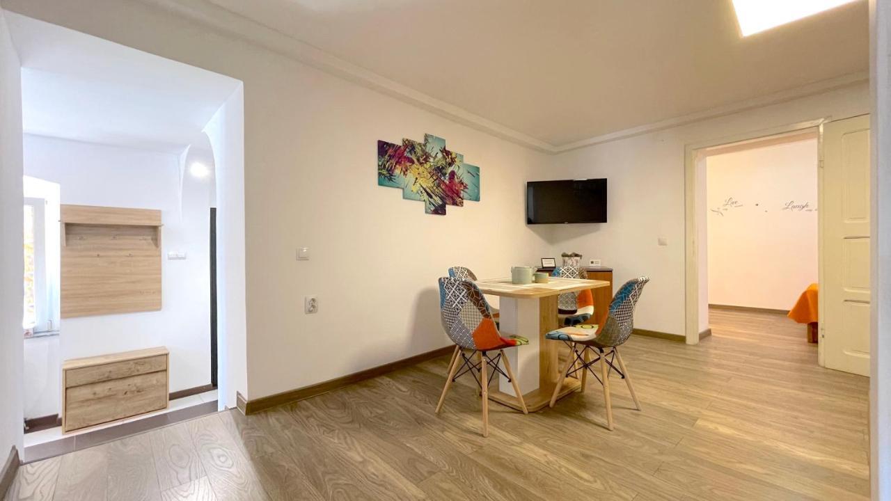 Well Prettyplaces Apartment 001 Braşov Extérieur photo